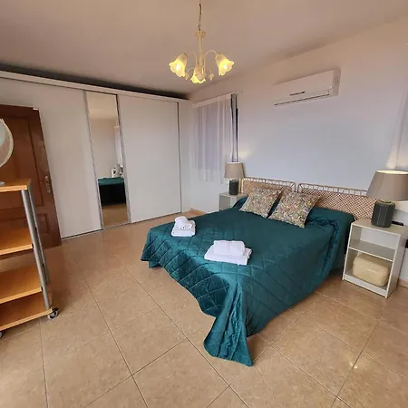 El Mirador Villa Los Menores
