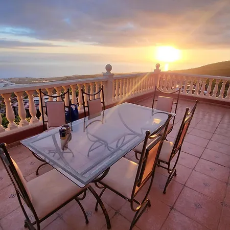 El Mirador Villa Los Menores